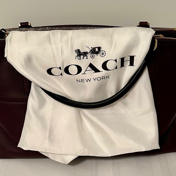 Coach Brough Bag Oxblood | NWT - Picture 16 of 16